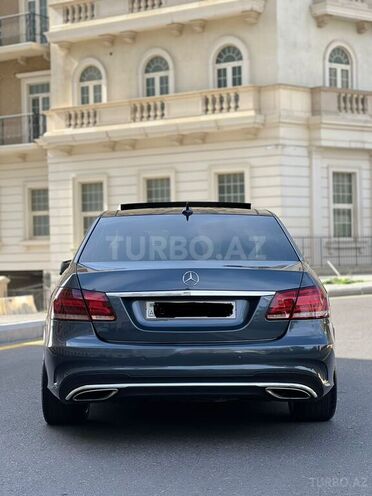 Mercedes E 220 2013, 228,400 km - 2.2 l - Bakı