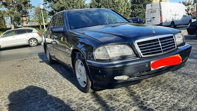Mercedes C 220 2000, 598,563 km - 2.2 l - Bakı