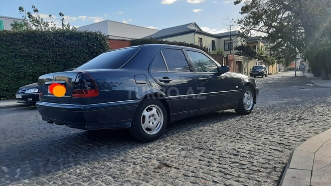 Mercedes C 220 2000, 598,563 km - 2.2 l - Bakı
