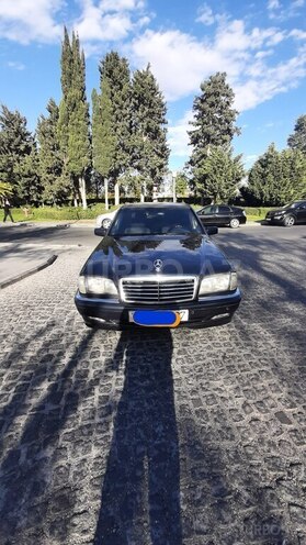 Mercedes C 220 2000, 598,563 km - 2.2 l - Bakı