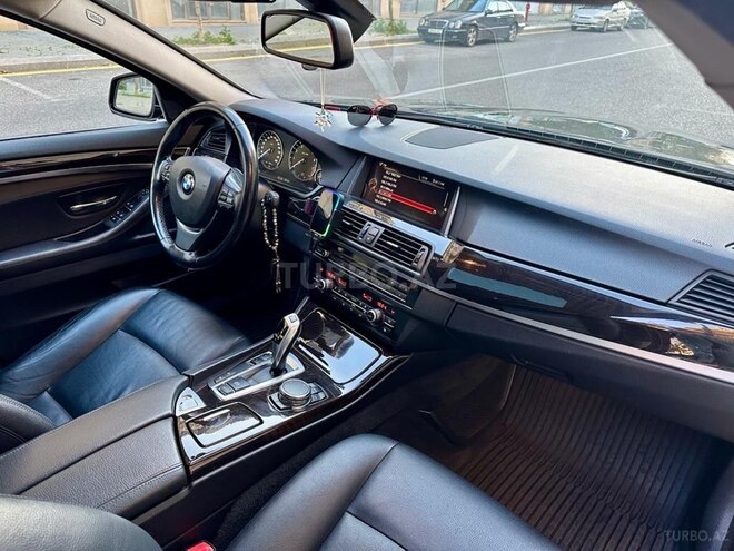 BMW 528 2015, 127,300 km - 2.0 л - Bakı