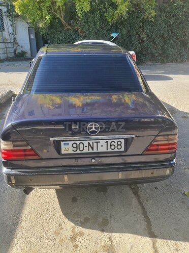 Mercedes E 220 1995, 561,000 km - 2.2 l - Bakı