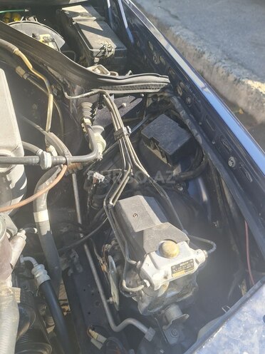 Mercedes E 220 1995, 561,000 km - 2.2 l - Bakı