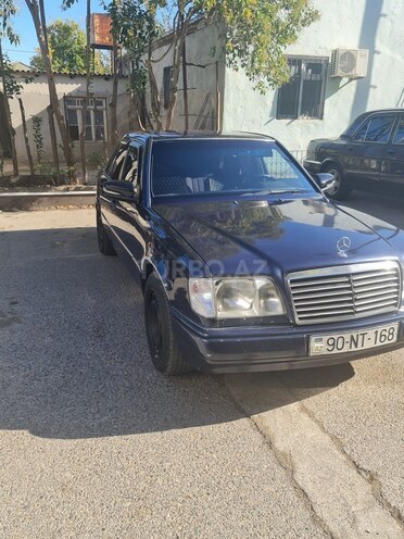 Mercedes E 220 1995, 561,000 km - 2.2 l - Bakı