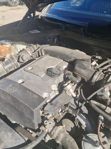 Mercedes E 220 1995, 561,000 km - 2.2 l - Bakı