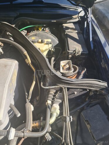 Mercedes E 220 1995, 561,000 km - 2.2 l - Bakı
