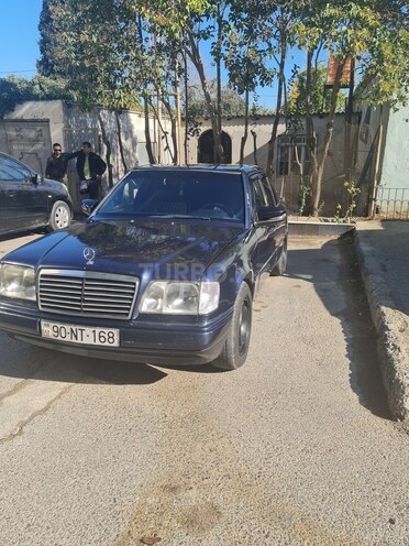 Mercedes E 220 1995, 561,000 km - 2.2 l - Bakı