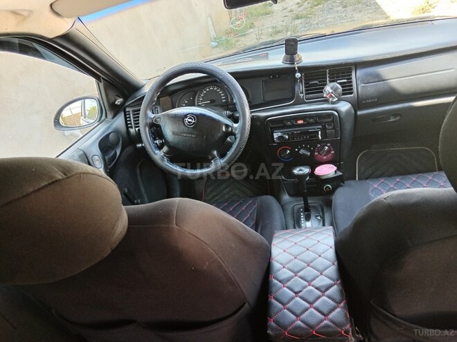 Opel Vectra 1997, 322,000 km - 1.6 l - Bakı
