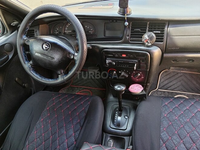 Opel Vectra 1997, 322,000 km - 1.6 l - Bakı