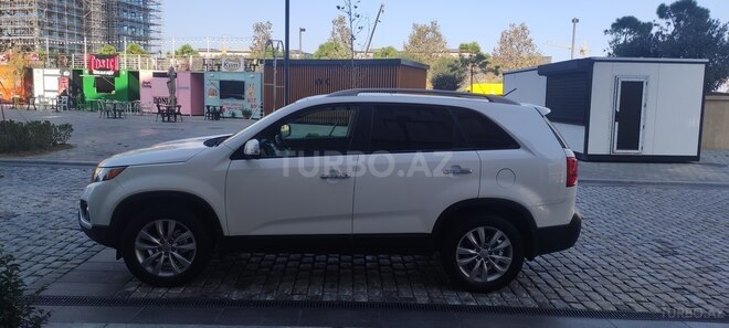 Kia Sorento 2011, 232,000 km - 2.0 l - Bakı
