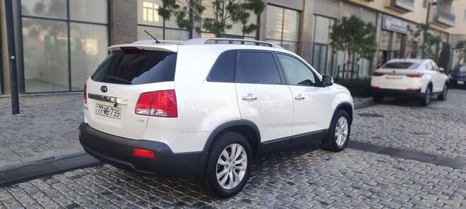 Kia Sorento 2011, 232,000 km - 2.0 l - Bakı