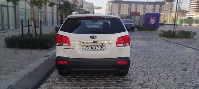 Kia Sorento 2011, 232,000 km - 2.0 l - Bakı