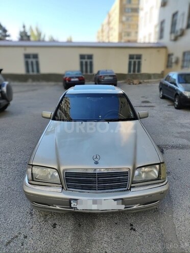 Mercedes C 200 1995, 314,000 km - 2.0 l - Bakı