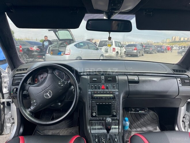 Mercedes E 320 2001, 375,000 km - 3.2 l - Bakı