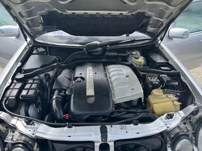 Mercedes E 320 2001, 375,000 km - 3.2 l - Bakı