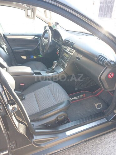 Mercedes C 220 2005, 416,000 km - 2.2 л - Bakı