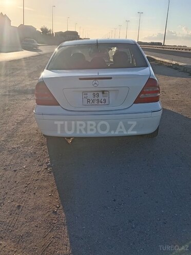 Mercedes C 240 2002, 165,200 km - 2.6 л - Bakı