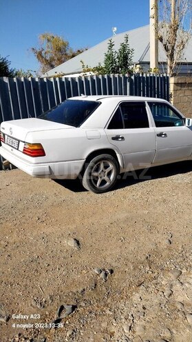 Mercedes E 230 1991, 480,000 km - 2.3 l - Göygöl