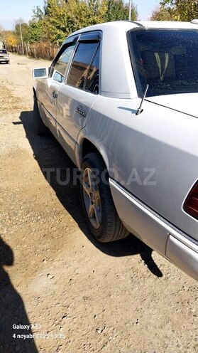 Mercedes E 230 1991, 480,000 km - 2.3 l - Göygöl