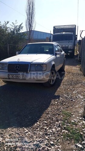 Mercedes E 230 1991, 480,000 km - 2.3 l - Göygöl