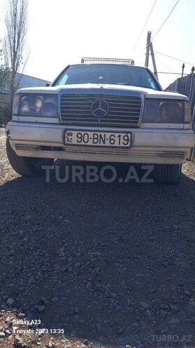 Mercedes E 230 1991, 480,000 km - 2.3 l - Göygöl