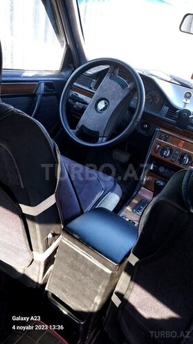Mercedes E 230 1991, 480,000 km - 2.3 l - Göygöl