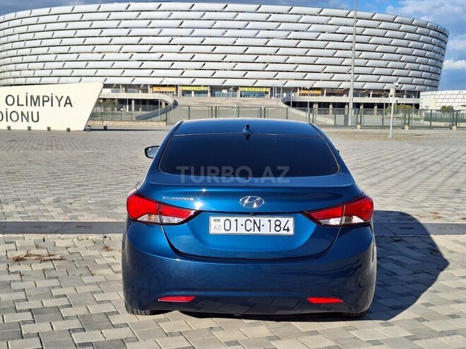 Hyundai Elantra 2014, 118,000 km - 1.8 l - Bakı