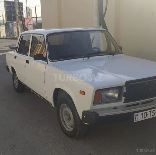 LADA (VAZ) 2107 2003, 38,900 km - 1.6 l - Horadiz