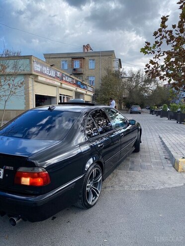 BMW 528 1998, 398,000 km - 2.8 л - Sumqayıt
