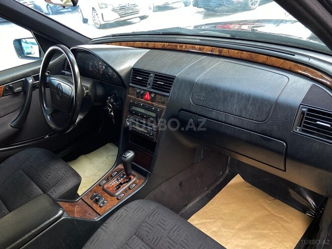 Mercedes C 240 1998, 306,000 km - 2.4 l - Gəncə