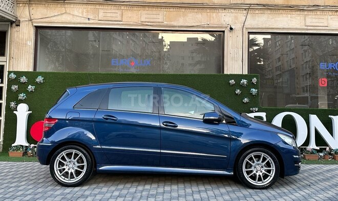 Mercedes B 170 2008, 110,000 km - 1.7 л - Bakı