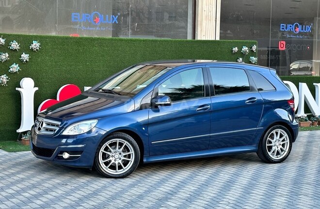 Mercedes B 170 2008, 110,000 km - 1.7 л - Bakı