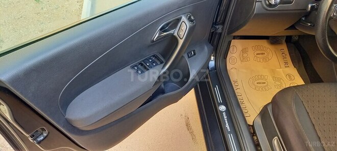 Volkswagen Polo 2012, 254,000 km - 1.6 l - Bakı