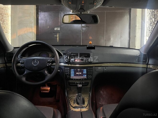 Mercedes E 220 2007, 234,000 km - 2.2 l - Bakı