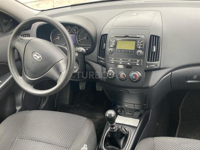 Hyundai i30 2009, 140,000 km - 1.4 l - Neftçala