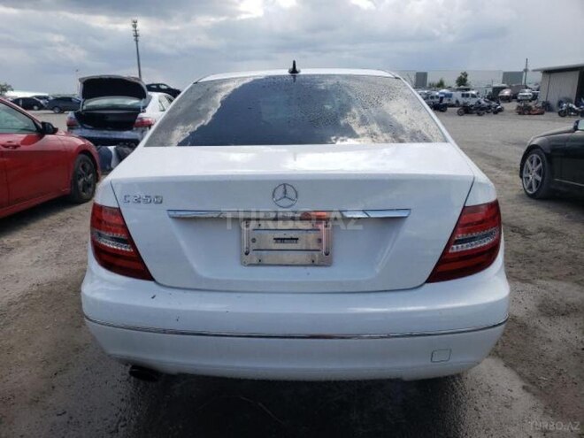 Mercedes C 250 2013, 55,600 km - 1.8 л - Bakı