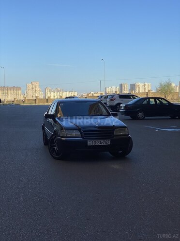 Mercedes C 220 1993, 42,442 km - 2.2 l - Bakı