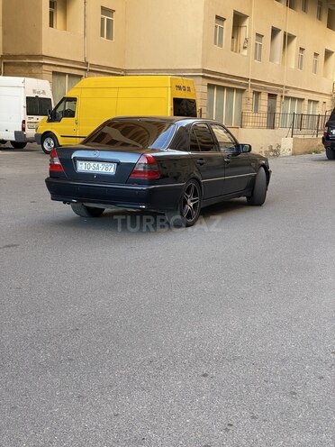 Mercedes C 220 1993, 42,442 km - 2.2 l - Bakı