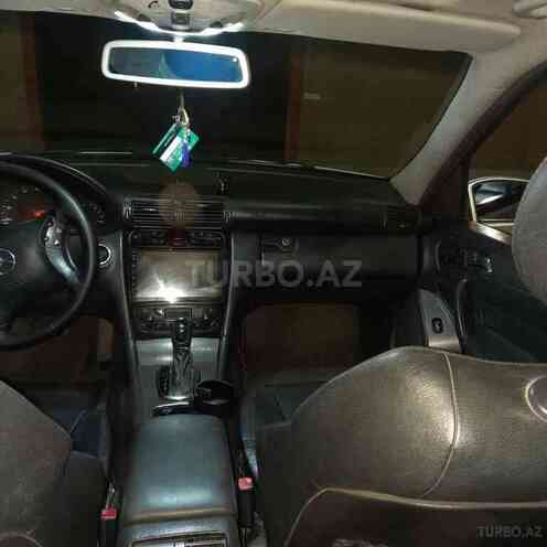 Mercedes C 240 2002, 250,000 km - 2.4 l - Bakı