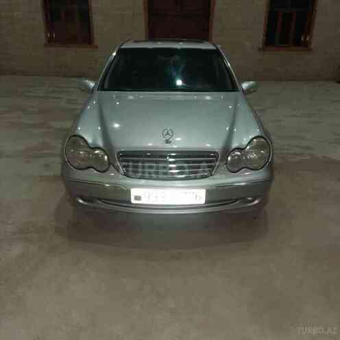 Mercedes C 240 2002, 250,000 km - 2.4 l - Bakı