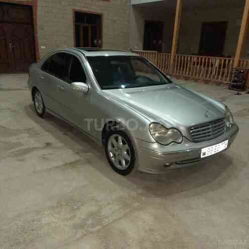 Mercedes C 240 2002, 250,000 km - 2.4 l - Bakı