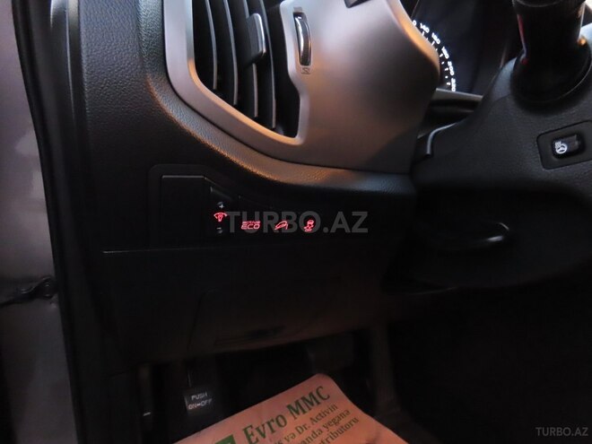Kia Sportage 2015, 124,600 km - 2.0 l - Bakı