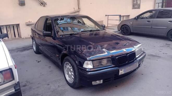 BMW 316 1992, 472,500 km - 1.6 l - Bakı