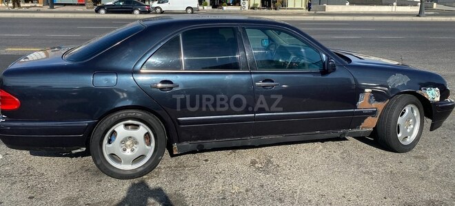 Mercedes E 200 1996, 490,000 km - 2.0 л - Bakı
