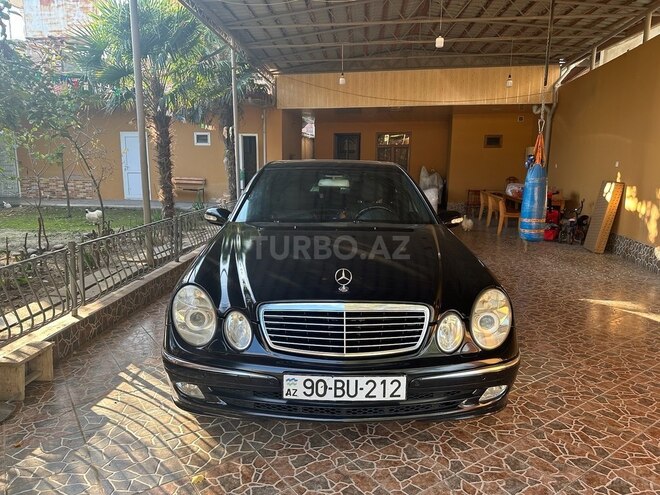 Mercedes E 240 2002, 384,000 km - 2.4 l - Salyan