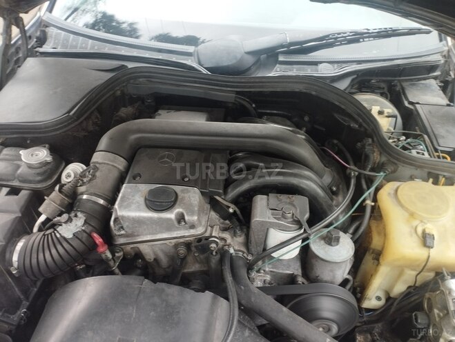 Mercedes C 220 1994, 389,900 km - 2.2 л - Bakı