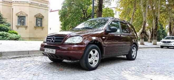 Mercedes ML 270 2001, 312,562 km - 2.7 l - Xırdalan