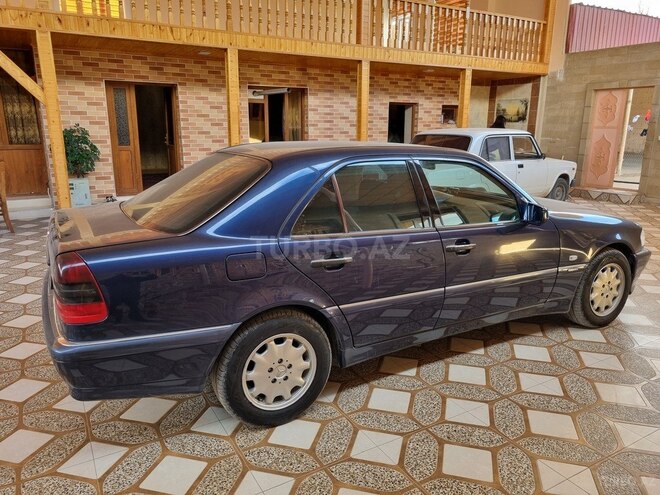 Mercedes C 180 2000, 342,000 km - 1.8 л - Şəmkir