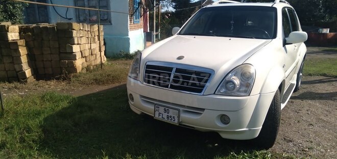 Ssang Yong Rexton 2008, 261,000 km - 3.2 l - Masallı