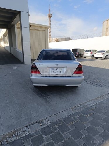 Mercedes C 200 1999, 522,000 km - 2.0 l - Bakı